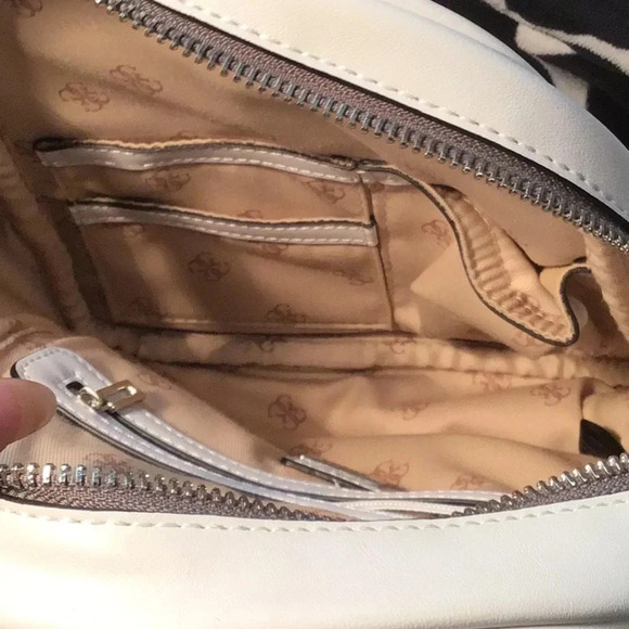 NWOT Guess 1981 White Backpack main image 5